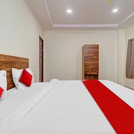 Hotel O R Square Inn ハイデラバード エクステリア 写真